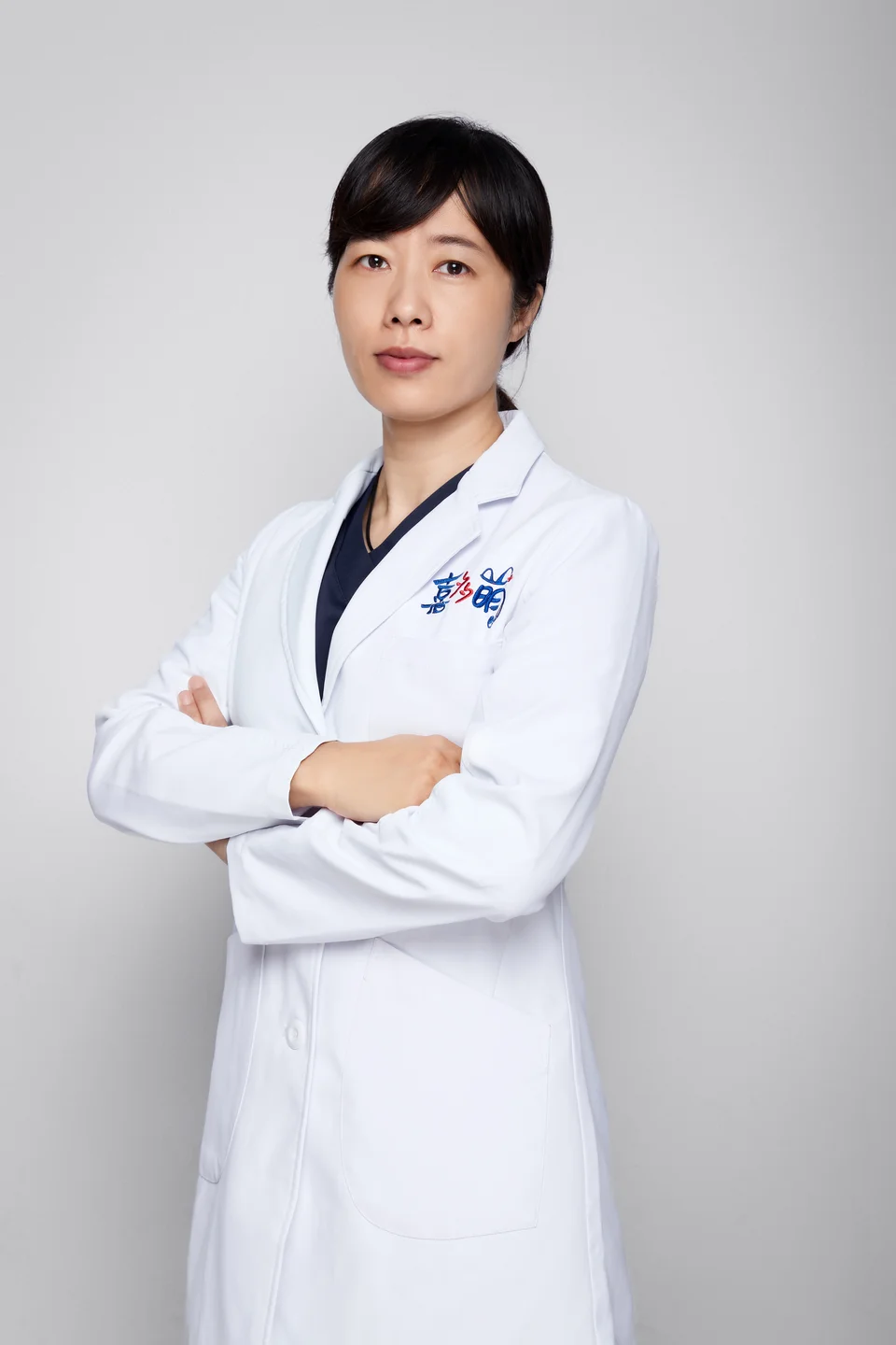 李丽娜医生肖像