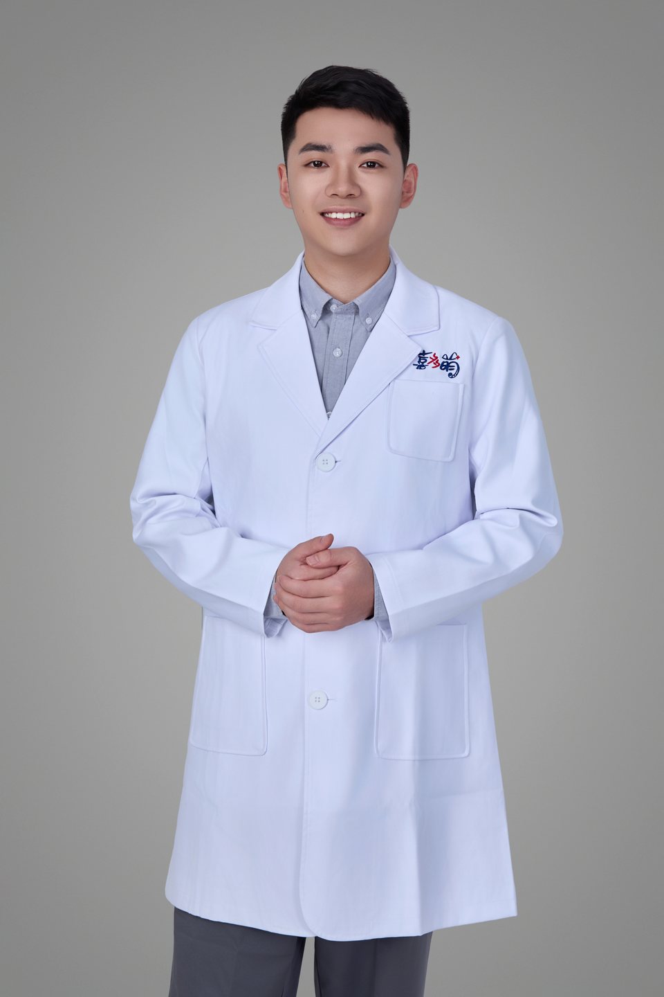 杨超医生肖像